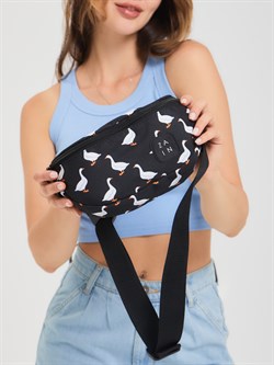 Сумка на пояс 594 "Гуси на черном" - фото 6788